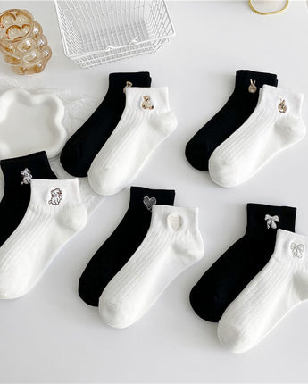 Women's Fashionable Cotton Embroidered Socks