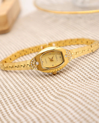 Women's Fashion Alluvial Gold Vintage Pineapple Pattern Watch